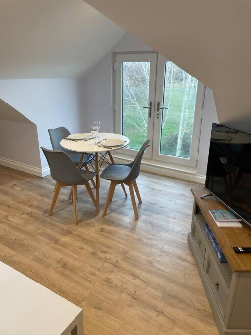 Falabella Suite With Amazing Views Of Stud Farm. Driffield Buitenkant foto